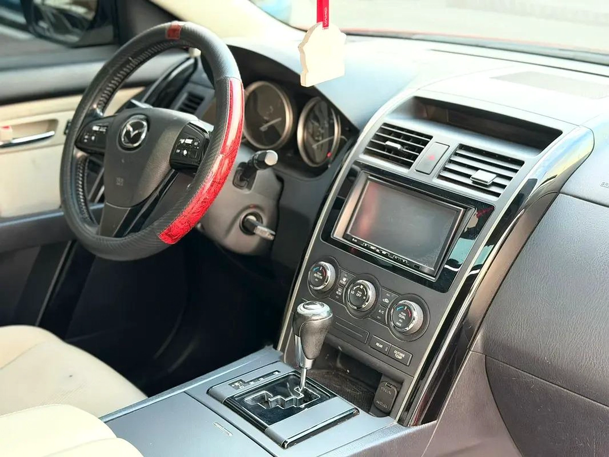 GCC Specs Mazda CX-9 Limited 2014 - Well Maintained-8-8