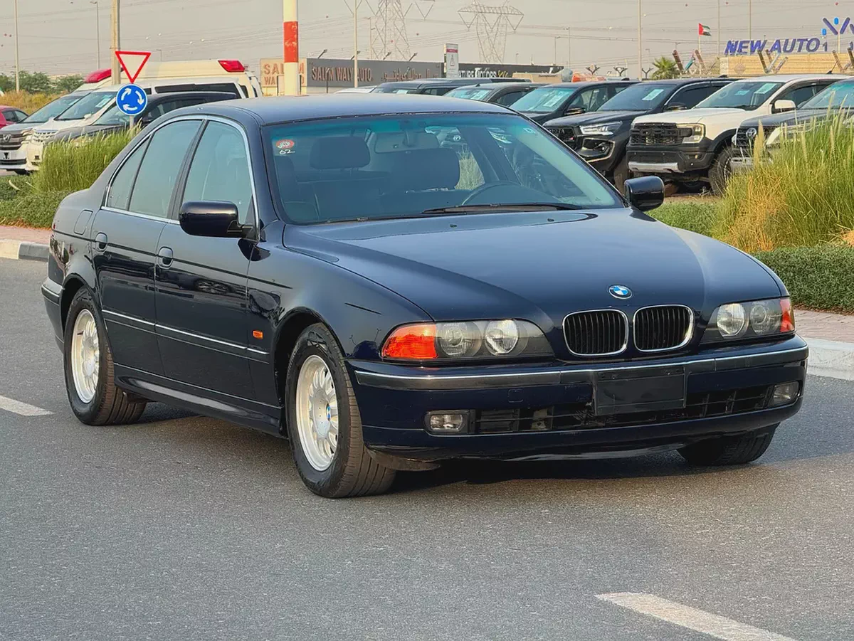 BMW525I 2000 - Japan Import - Clean Title