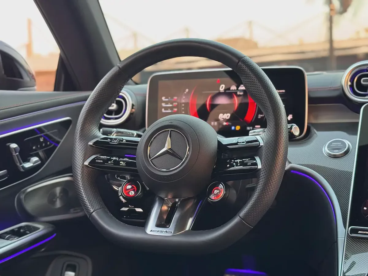 CLE 53 AMG / 11,700 Km / 5 YEARS WARRANTY / SPECIAL ORDER/ FULL OPTION-16-16