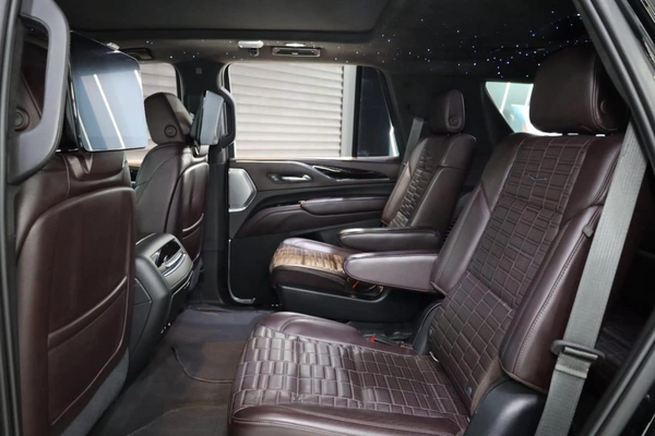 Cadillac Escalade Platinum Sport