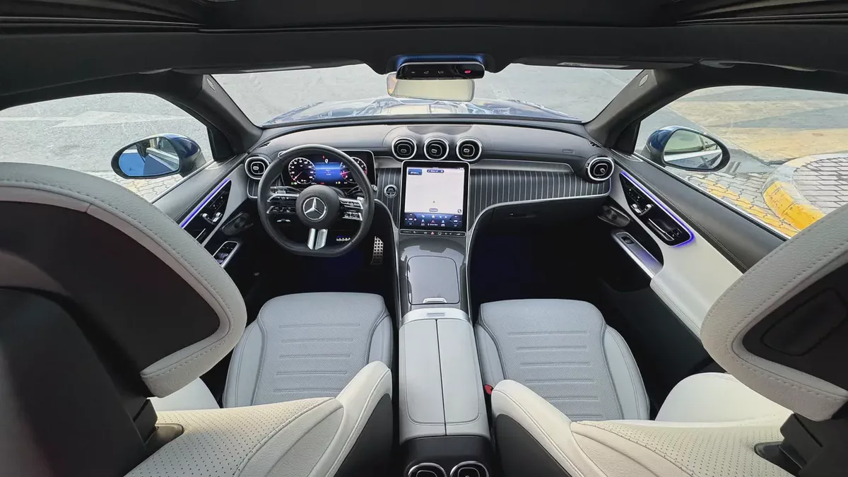 2023 Mercedes-Benz GLC 300 4MATIC - American Specs - GCC Stock-7-7