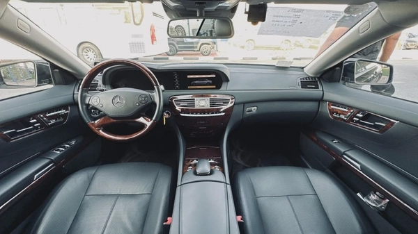 Mercedes Benz CL550
