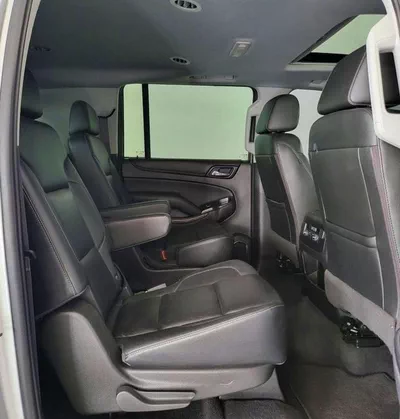 Chevrolet Suburban LT SR/NAV/DVD/COOL BOX LT SUNROOF  8CYL- 5.3L USA SPECIFICATION-ORIGINAL PAINT/ CLEAN TITLE-12