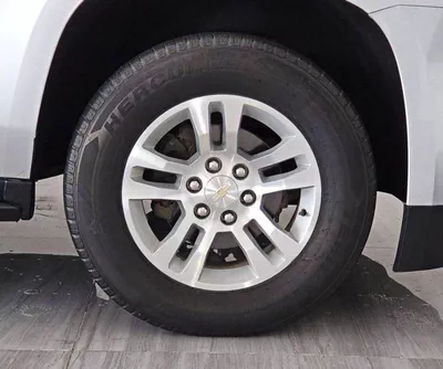 Chevrolet Suburban LT SR/NAV/DVD/COOL BOX LT SUNROOF  8CYL- 5.3L USA SPECIFICATION-ORIGINAL PAINT/ CLEAN TITLE-13