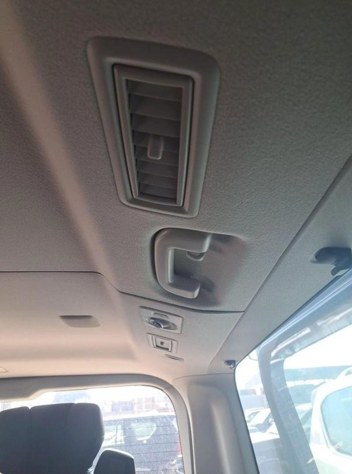 Toyota Granvia PREMIUM GRANVIA 3.5L