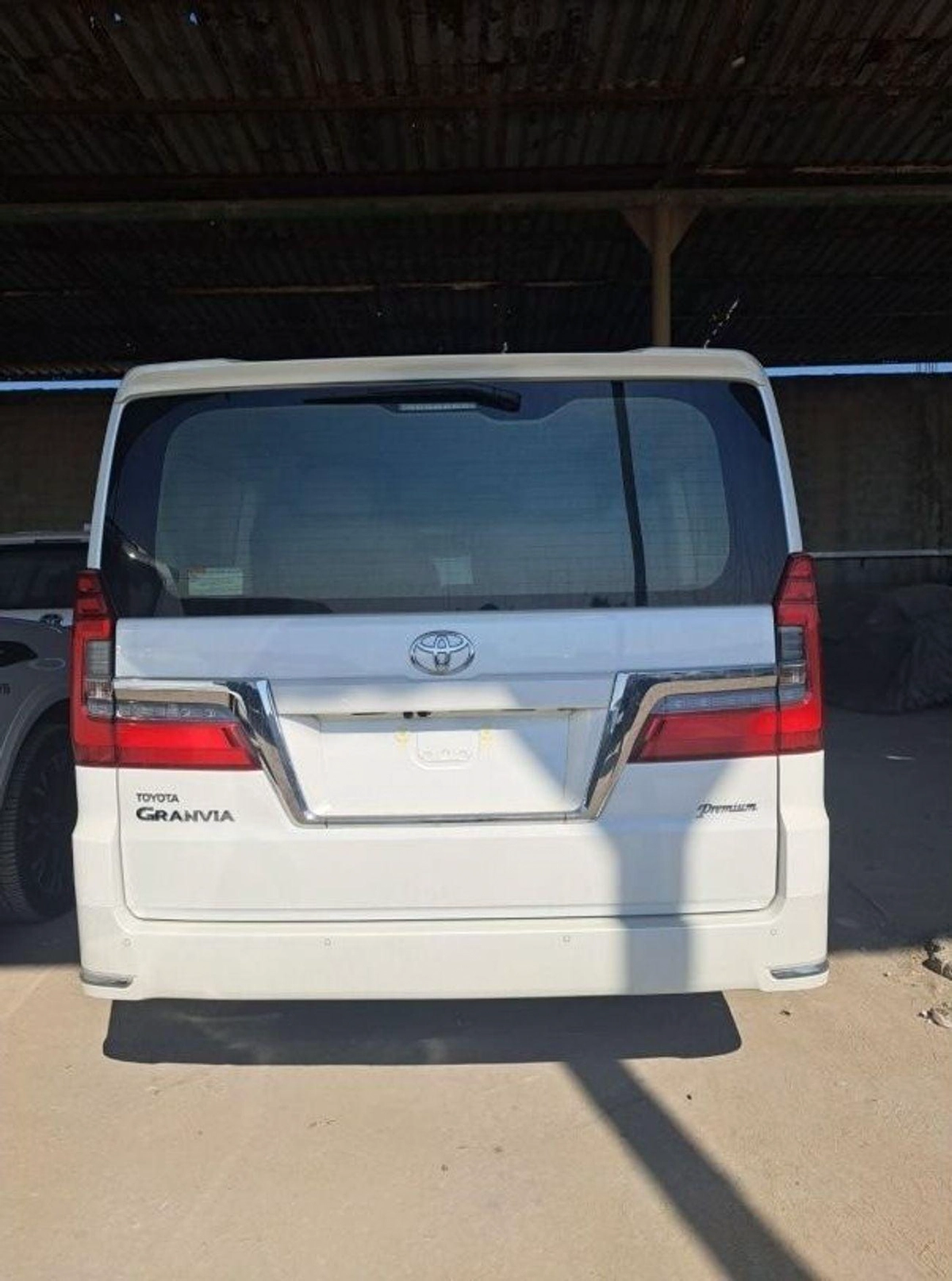 Toyota Granvia PREMIUM GRANVIA 3.5L