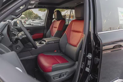 Toyota Land Cruiser LC300 VXR Aero S 2026 | GCC Specs | 4WD | V6 3.5L Twin Turbo | Petrol-8