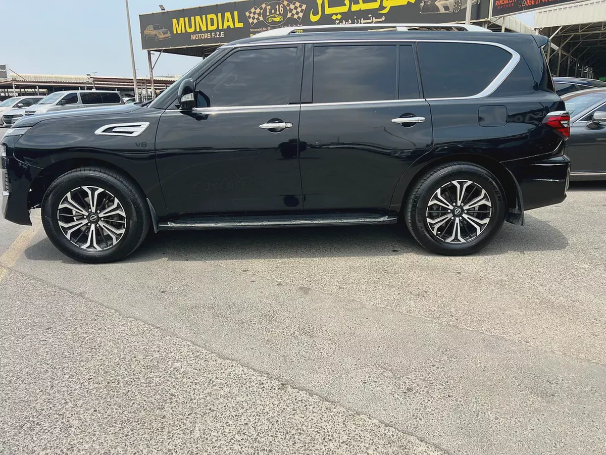 2021 Nissan Armada Platinum - Pristine Condition - Fully Loaded-5-5