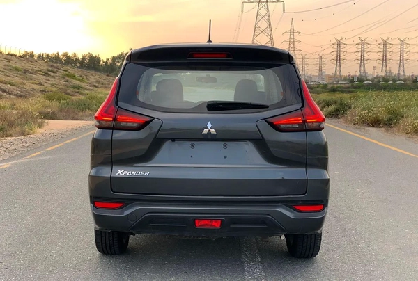 Mitsubishi Xpander Medium line