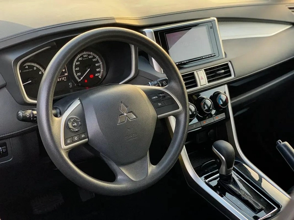 Mitsubishi Xpander Medium line