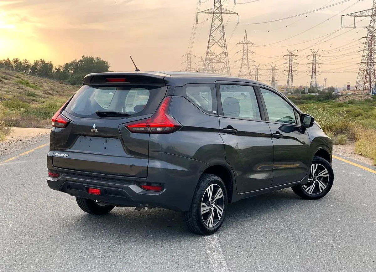 Mitsubishi Xpander Medium line-14-14