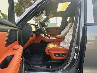 Rox01 / 7 Seats-12
