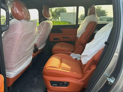 Rox01 / 7 Seats-14