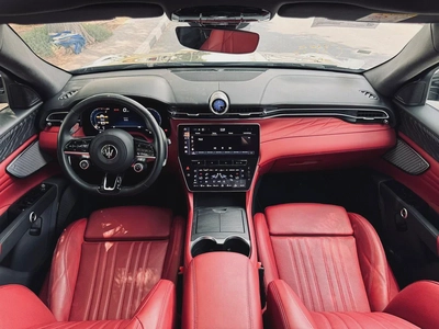 MASERATI GRECALE | MODENA | 2023 | 2.0L | 8565Km | JAPAN SPECs | CLEAN TILTLE | FRESH IMPORT-1