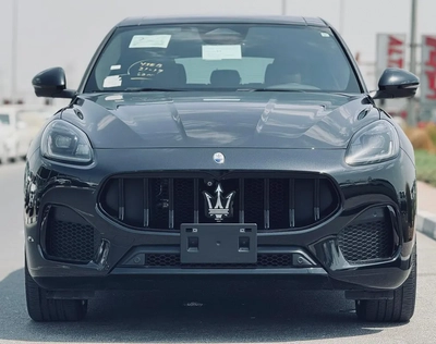 MASERATI GRECALE | MODENA | 2023 | 2.0L | 8565Km | JAPAN SPECs | CLEAN TILTLE | FRESH IMPORT-3