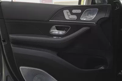 2021 - Mercedes-Benz GLE 63s AMG - V8 for 299,000.00 AED-19