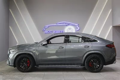 2021 - Mercedes-Benz GLE 63s AMG - V8 for 299,000.00 AED-4