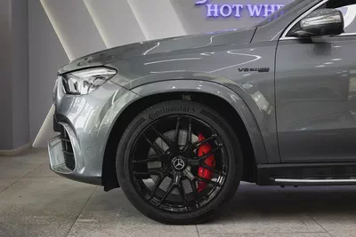 2021 - Mercedes-Benz GLE 63s AMG - V8 for 299,000.00 AED-5