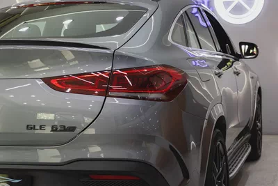 2021 - Mercedes-Benz GLE 63s AMG - V8 for 299,000.00 AED-6