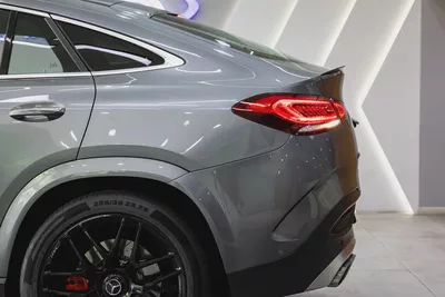 2021 - Mercedes-Benz GLE 63s AMG - V8 for 299,000.00 AED-7