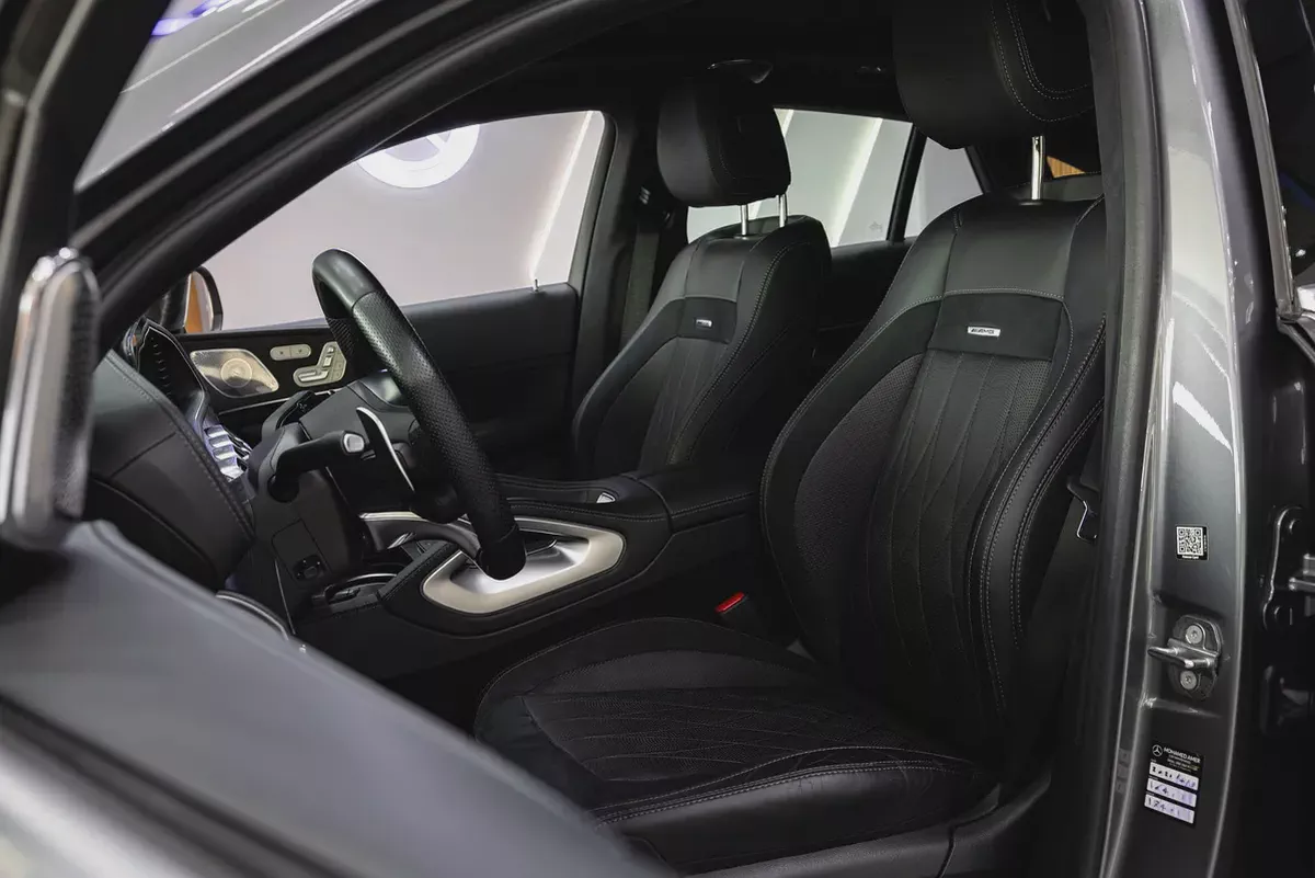 2021 - Mercedes-Benz GLE 63s AMG - V8 for 299,000.00 AED-12-12