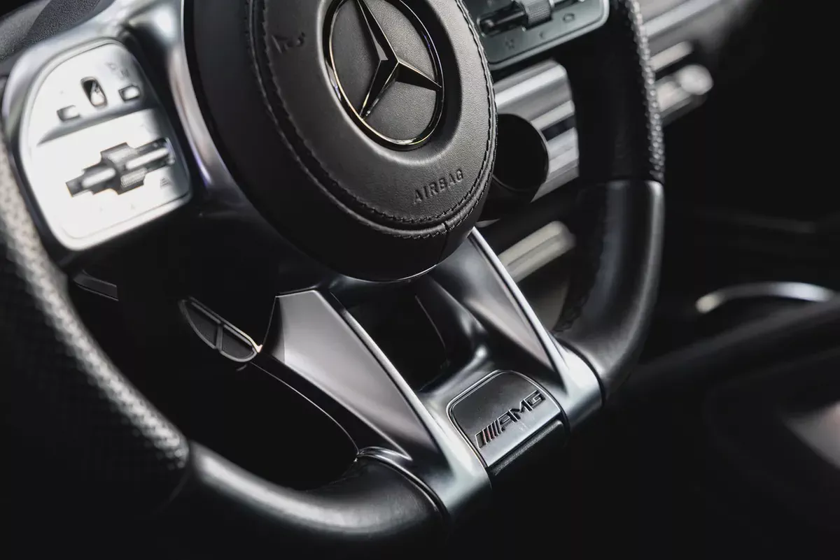 2021 - Mercedes-Benz GLE 63s AMG - V8 for 299,000.00 AED-17-17