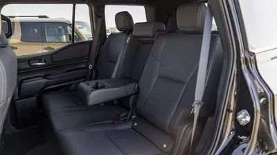 Toyota Prado ADVENTURE (LHD) TOYOTA PRADO 250 WX 2.4P AT ADVENTURE MY2025– BLACK-19