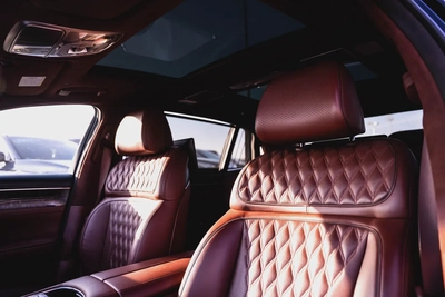 2023 Genesis G90 Royal LWB GCC Specs 3.5L V6 Low Mileage-6