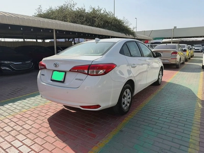 TOYOTA YARIS SEDAN KM IS NOT GENUINE-4