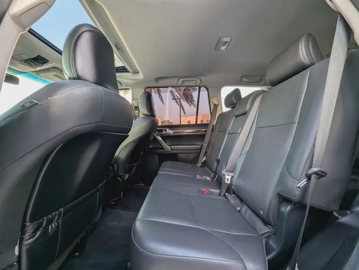 LEXUS GX460 2016 FULL OPTION IN EXCELLENT CONDITION-3-3