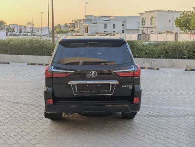 Lexus LX 570 Base 2018 | GCC Specs | Pristine Condition-7