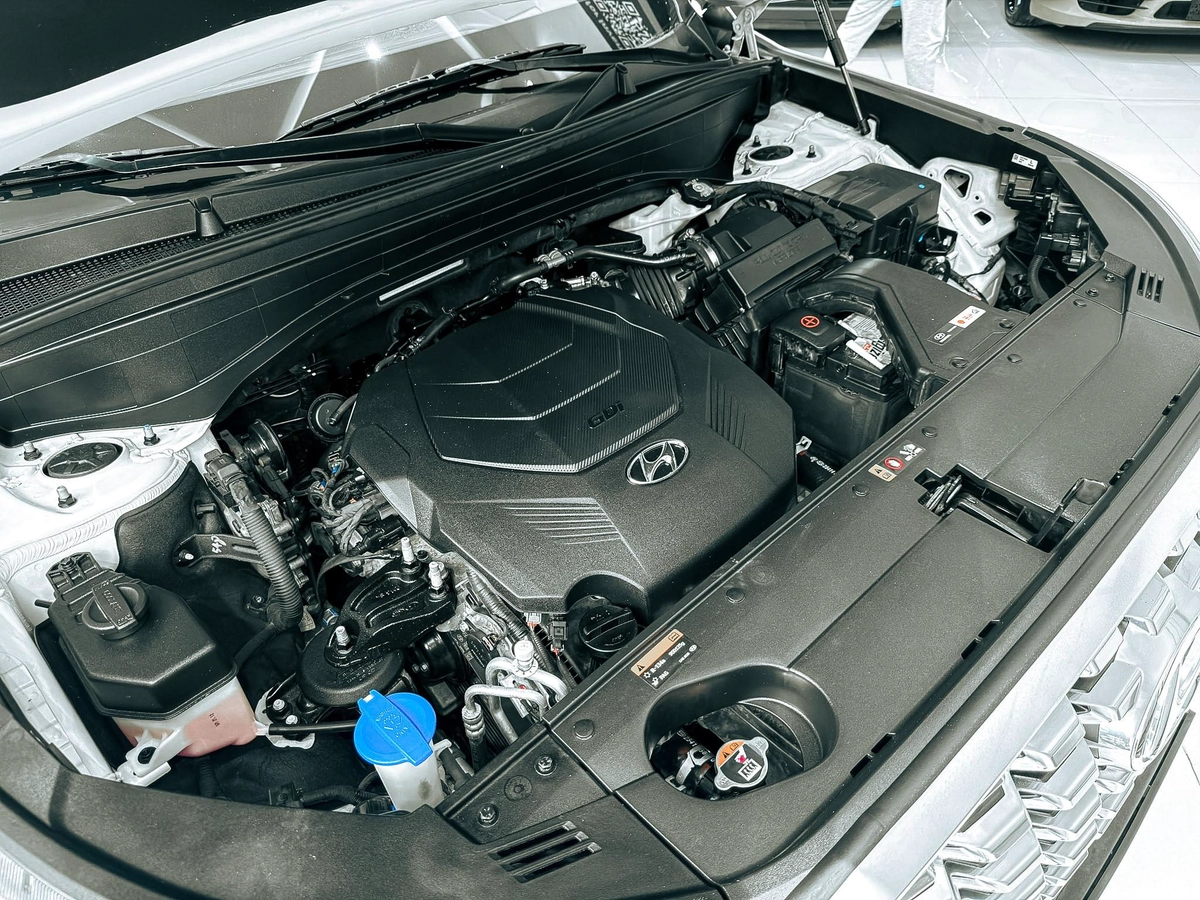 AED 1,650 // 20% DP // 2021 Hyundai Palisade Premium Nappa 3.8L V6-5-5