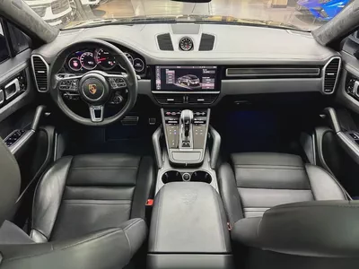Porsche Cayenne Turbo 2020 under warranty-12
