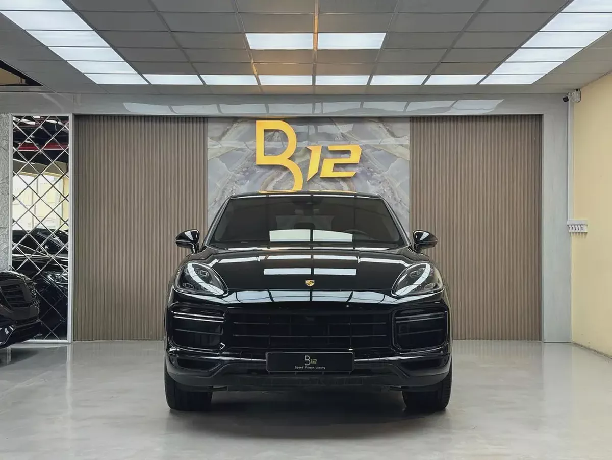 Porsche Cayenne Turbo 2020 under warranty-4-4