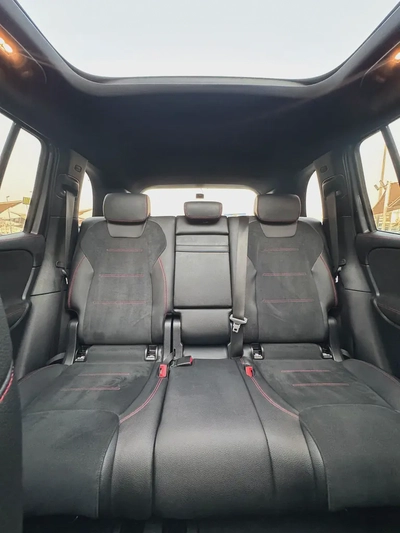 Mercedes Benz GLB250 4MATIC AMG 2022 fully loaded-14