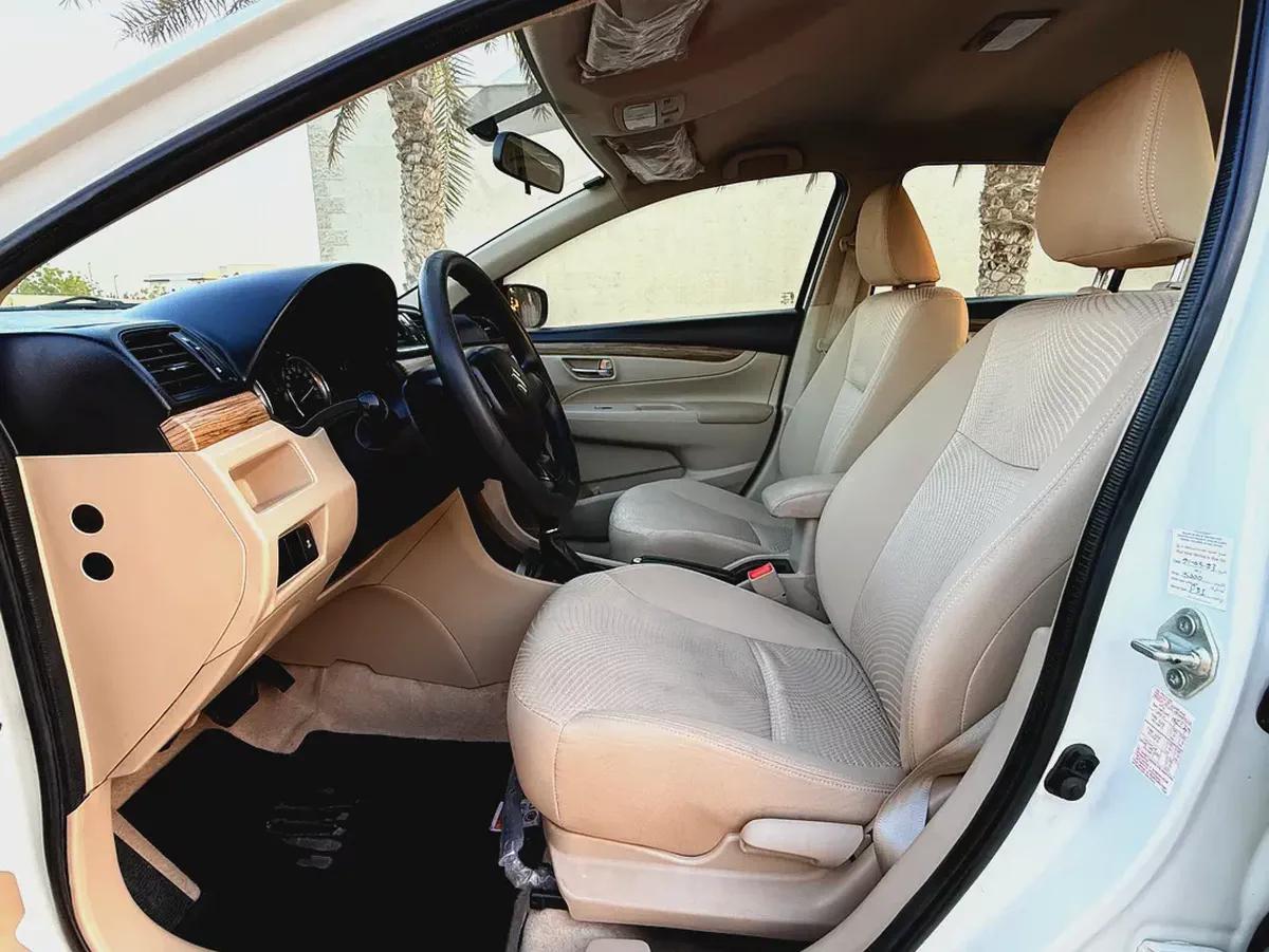 Suzuki Ciaz 2023 GCC Specs - Excellent condition-9-9