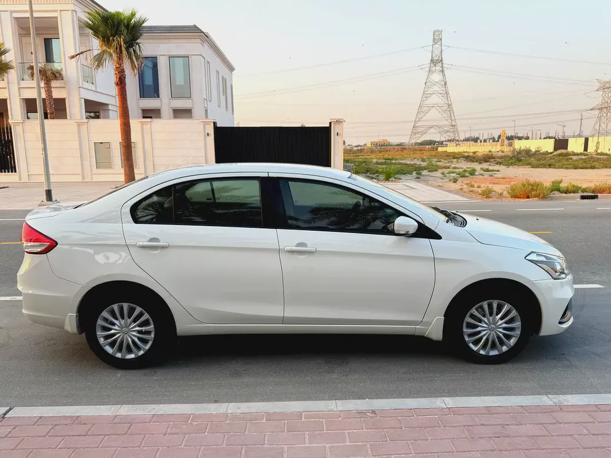 Suzuki Ciaz 2023 GCC Specs - Excellent condition-7-7