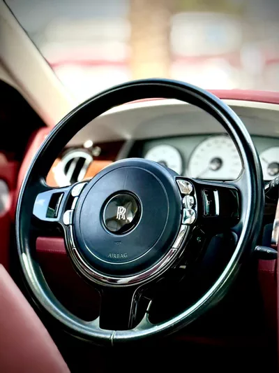Std 6.6L l ROLLS ROYCE GHOST l GCC SPECS l 6.6L W12 l YEAR 2017 l-8