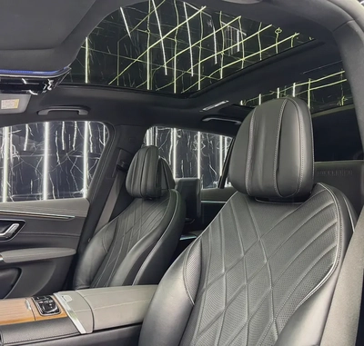 korean | Luxury 7 seater SUV | Fully Electric | Well Maintained-16