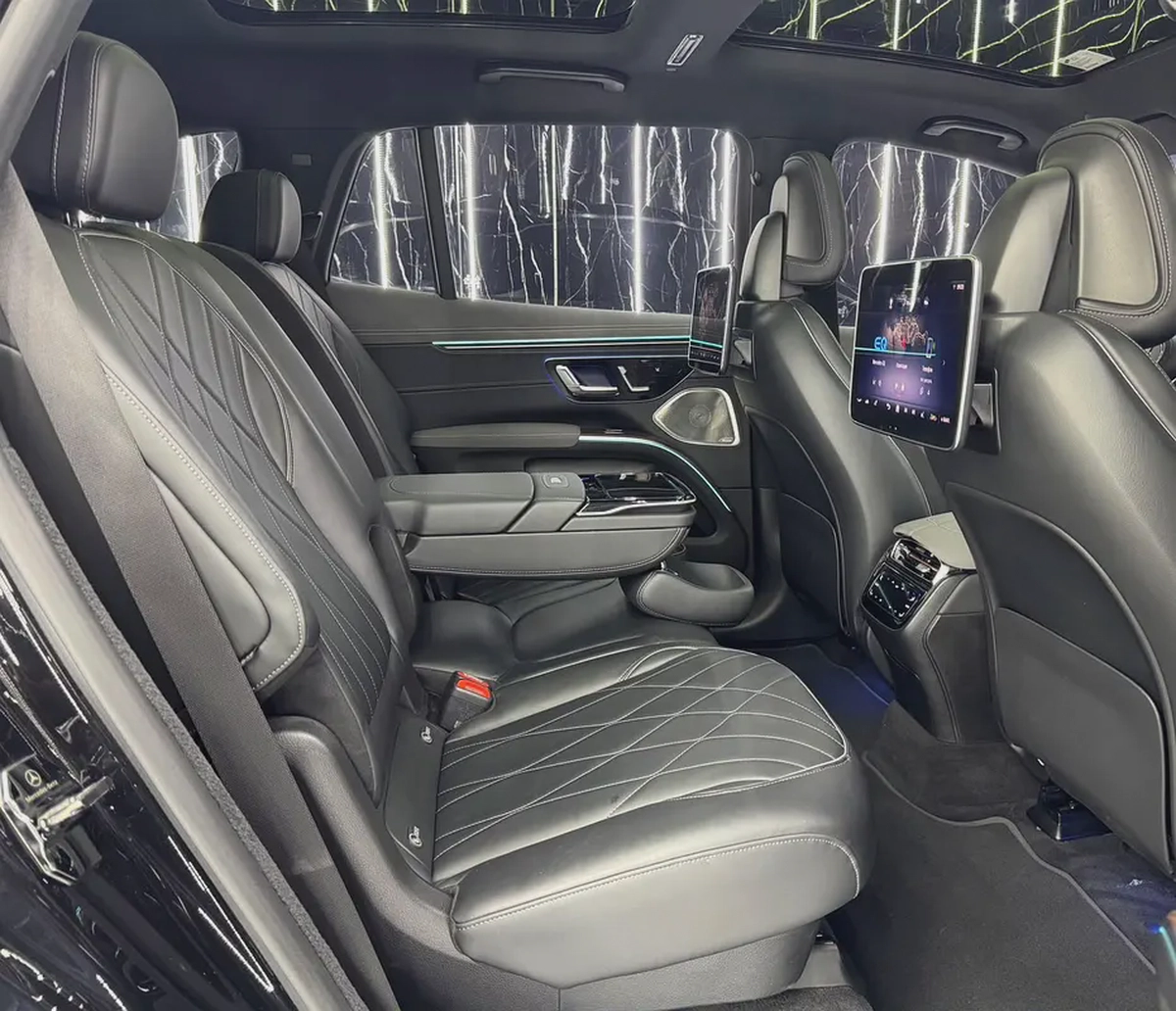 korean | Luxury 7 seater SUV | Fully Electric | Well Maintained-10-10