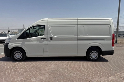 Toyota Hiace  3.5L Cargo manual 2026-6