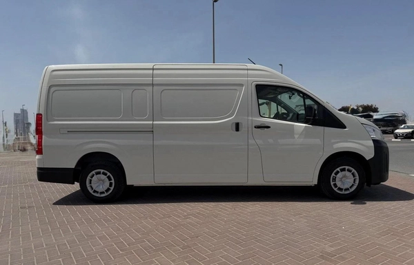 Toyota Hiace  3.5L Cargo manual 2026