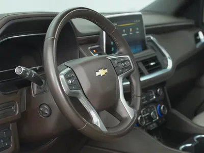 Chevrolet Suburban LT 2023 GCC Specs-11