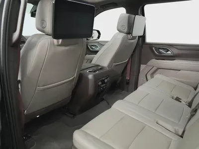 Chevrolet Suburban LT 2023 GCC Specs-13