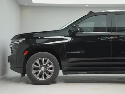 Chevrolet Suburban LT 2023 GCC Specs-4