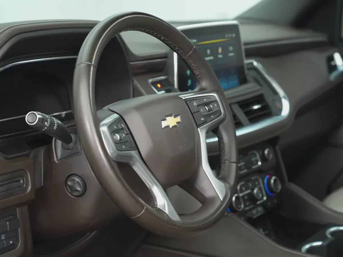 Chevrolet Suburban LT 2023 GCC Specs-11-11
