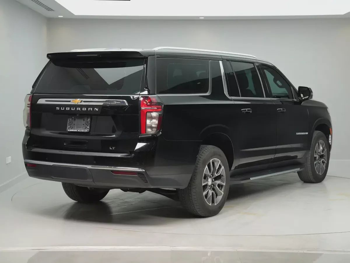 Chevrolet Suburban LT 2023 GCC Specs-6-6