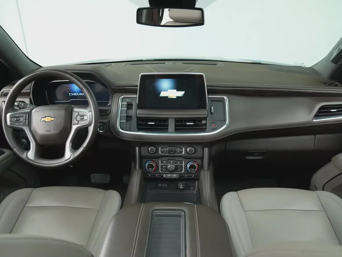 Chevrolet Suburban LT 2023 GCC Specs-7-7