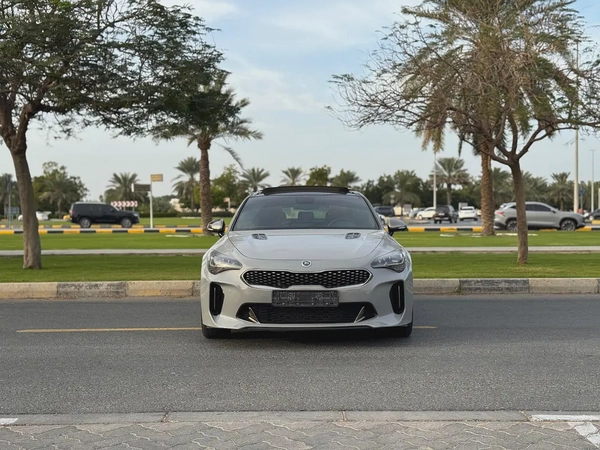 KIA STINGER MODEL 2020 GCC SPACE FULL OPTION