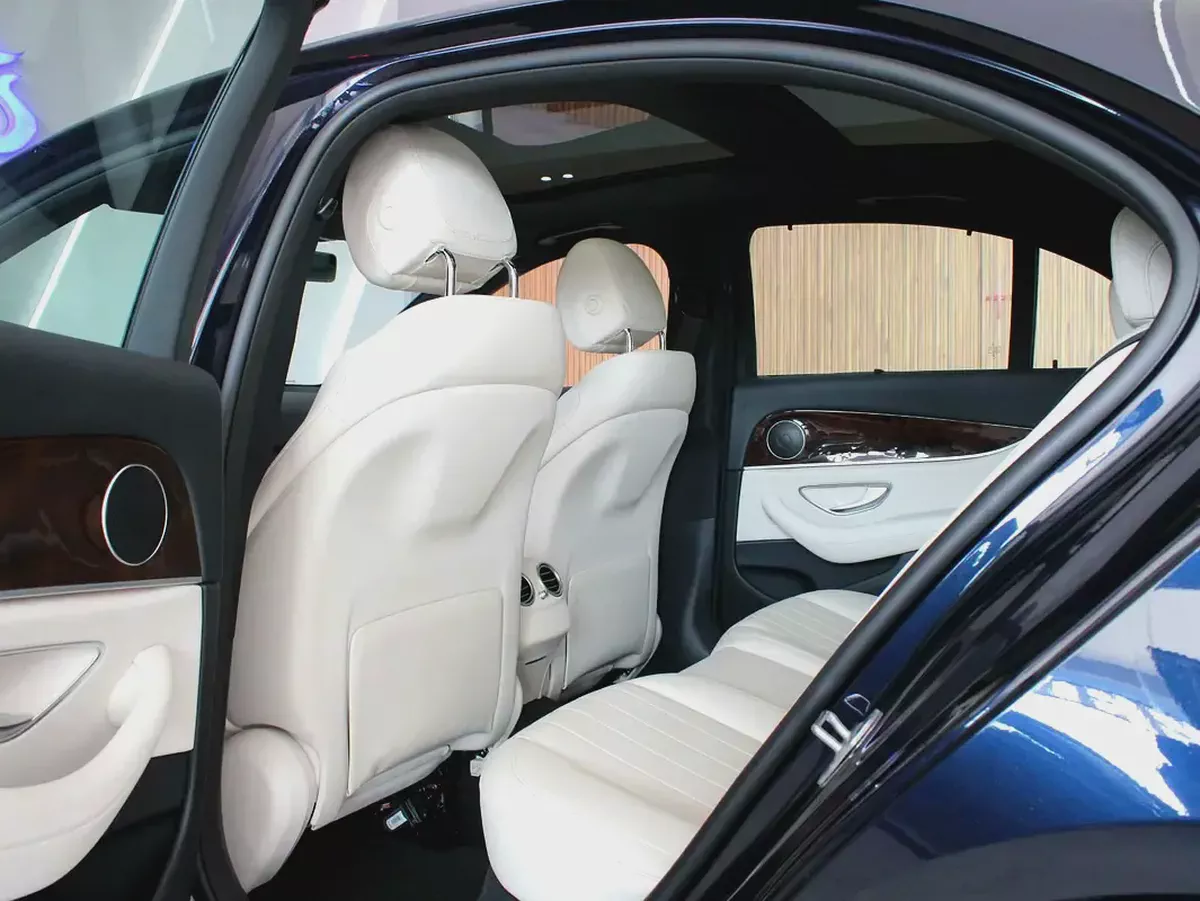 Mercedes-Benz E-Class 300 2023 for 199,000.00 AED-10-10